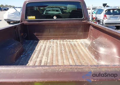 1982 Ford F150 из США, поврежденный, VIN 1FTDF15F2CNA13892